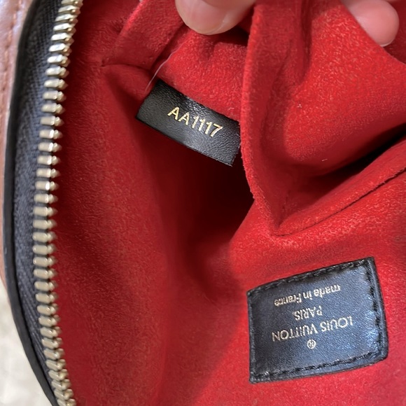 LOUIS VUITTON 
Tuileries Monogram Canvas Shoulder Bag Caramel - Picture 7 of 10